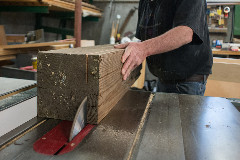 العاملون الذين يستخدمون آلة الكومبريسور للحفر وتكسير! titresimli2 - العاملون الذين يستخدمون آلة الكومبريسور للحفر وتكسير!