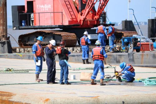Bayport Channel collision2 - Gemi stajyerleri: En ağır işleri yapan ücretsiz işçi konumundayız