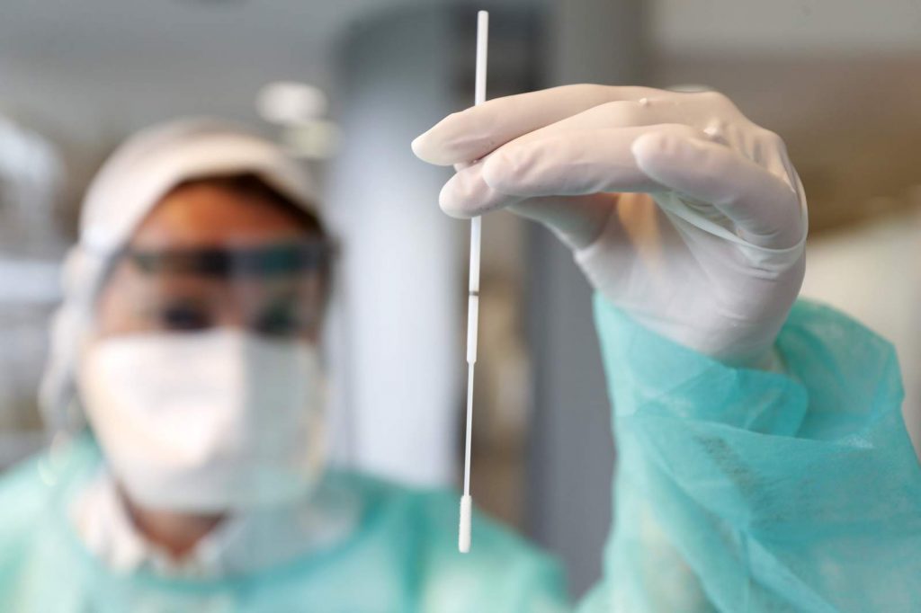 ACİLDE ÇALIŞMANIN ZORLUKLARI doctorrr 1024x682 - ACİLDE ÇALIŞMANIN ZORLUKLARI